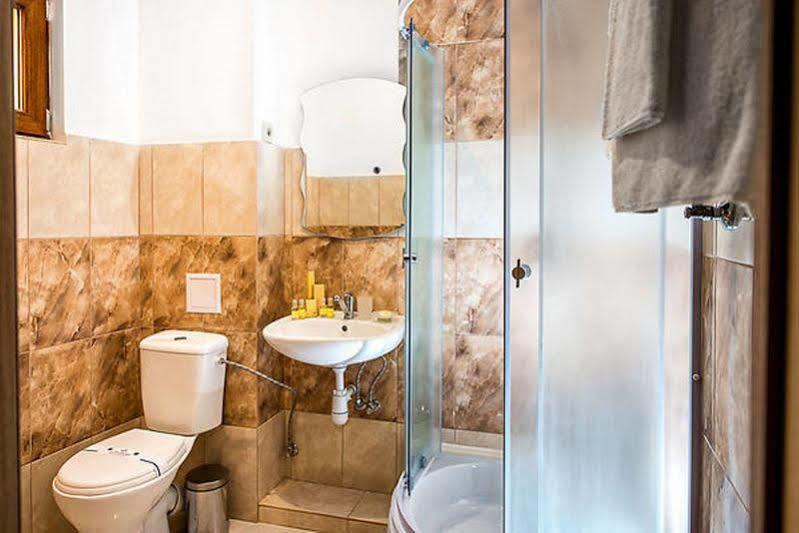 Lviv Central Jam Hotel Exterior photo